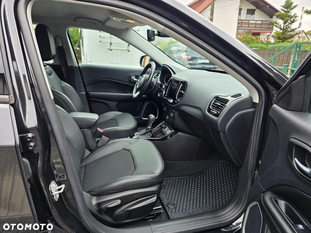 Jeep Compass 1.3 TMair Night Eagle FWD S&S DDCT - 6