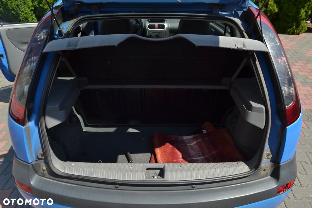 Opel Corsa - 16