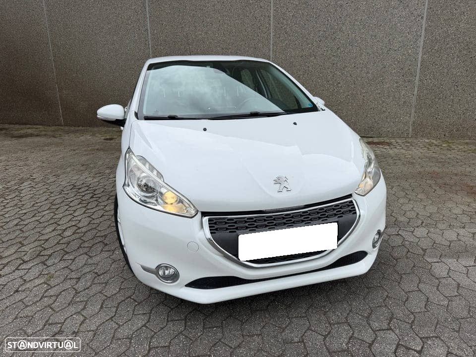 Peugeot 208 1.4 HDi Active - 1