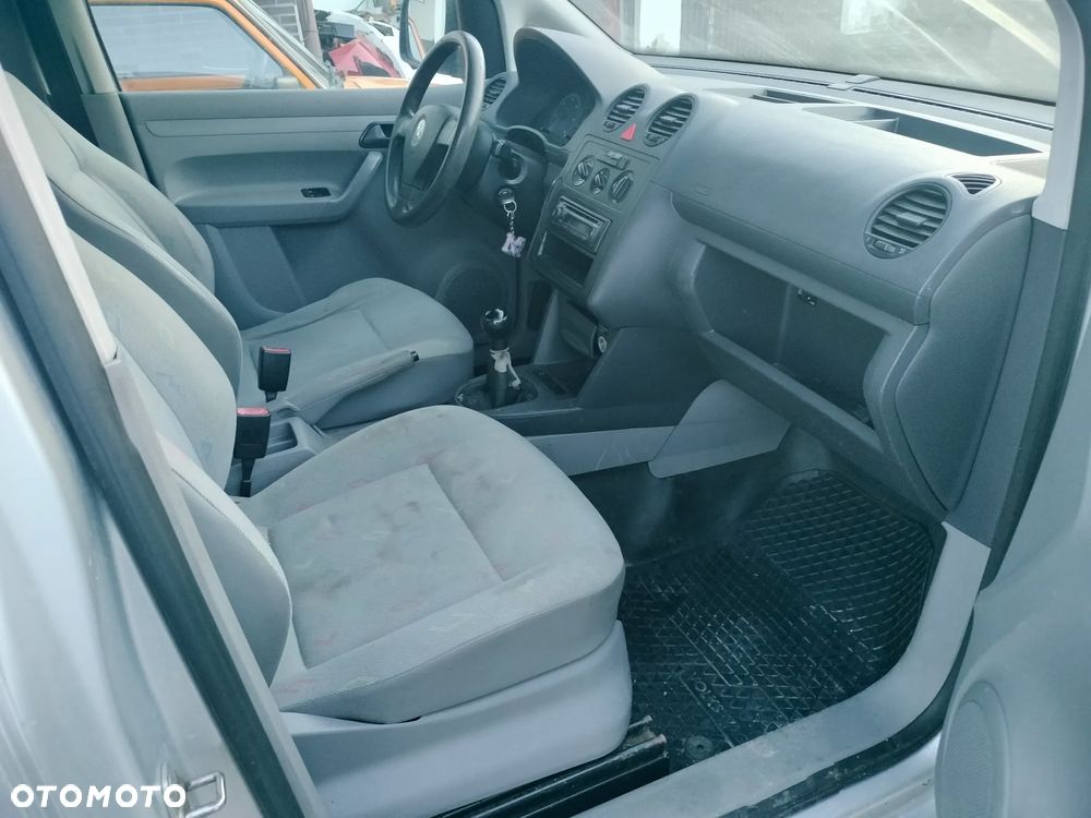Volkswagen CADDY - 11