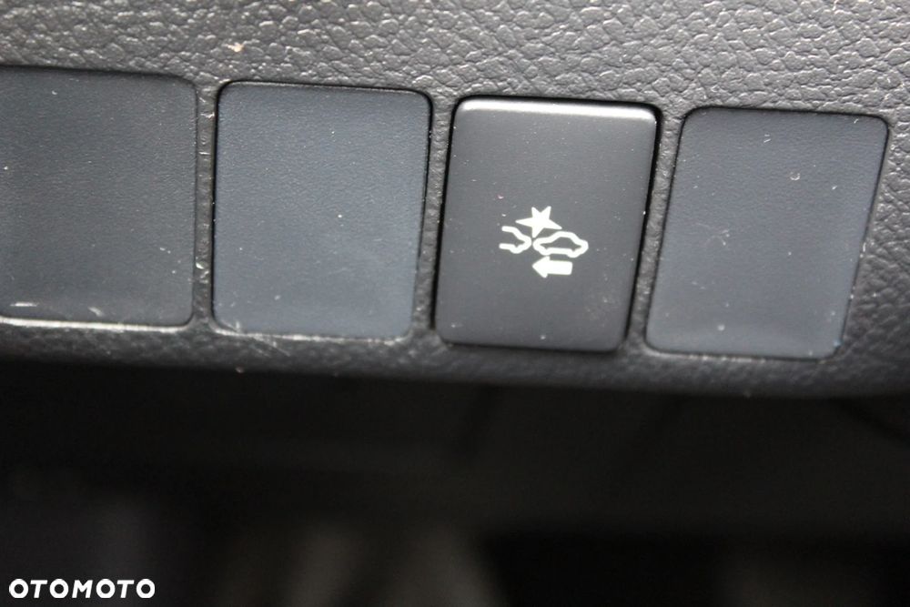 Toyota Auris 1.2 T Prestige - 21