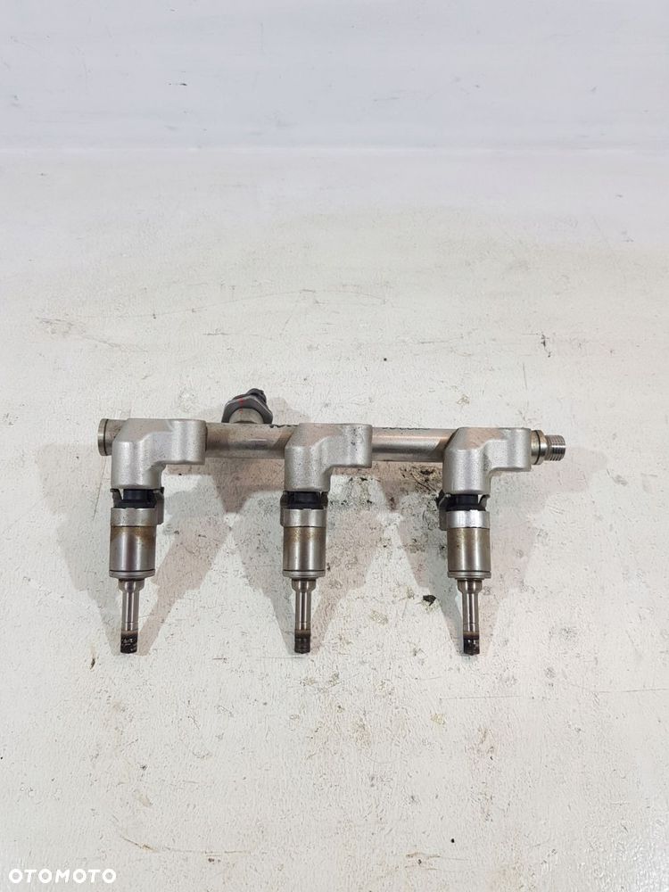 listwa wtryskowa wtryski suzuki s-cross sx-4 swift 1.0 boosterjet k10c - 2