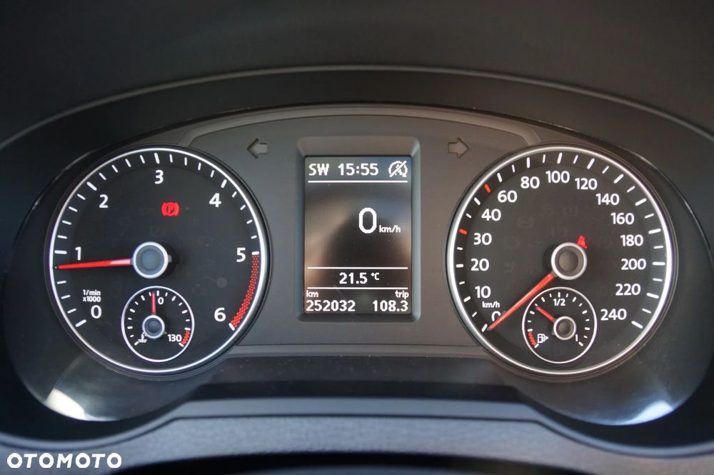 Volkswagen Sharan 2.0 TDI 4MOTION (BlueMotion Technology) Highline - 19