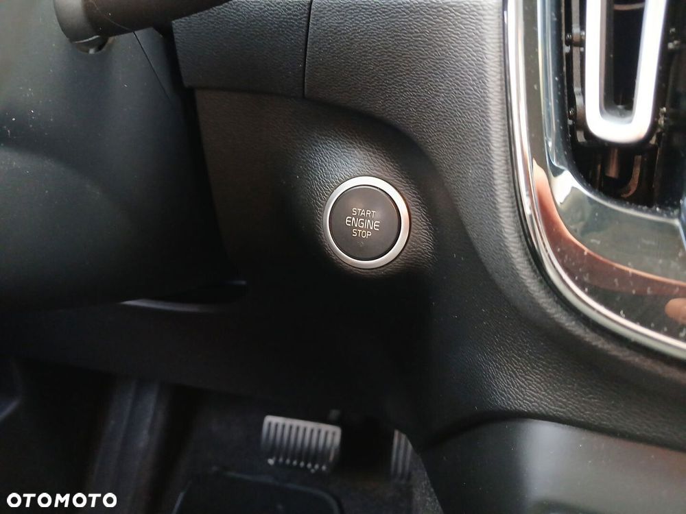 Volvo XC 40 T3 Momentum - 15