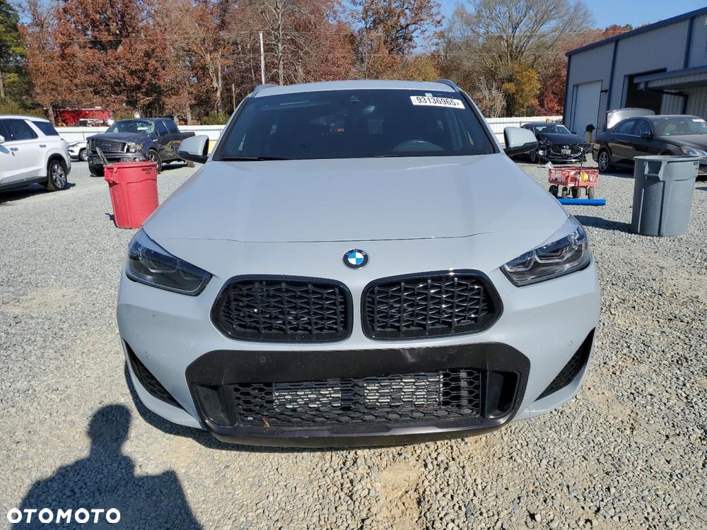 BMW X2 - 6