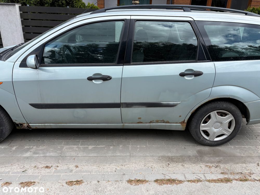Ford Focus 1.6 Comfort X / 100 - 5