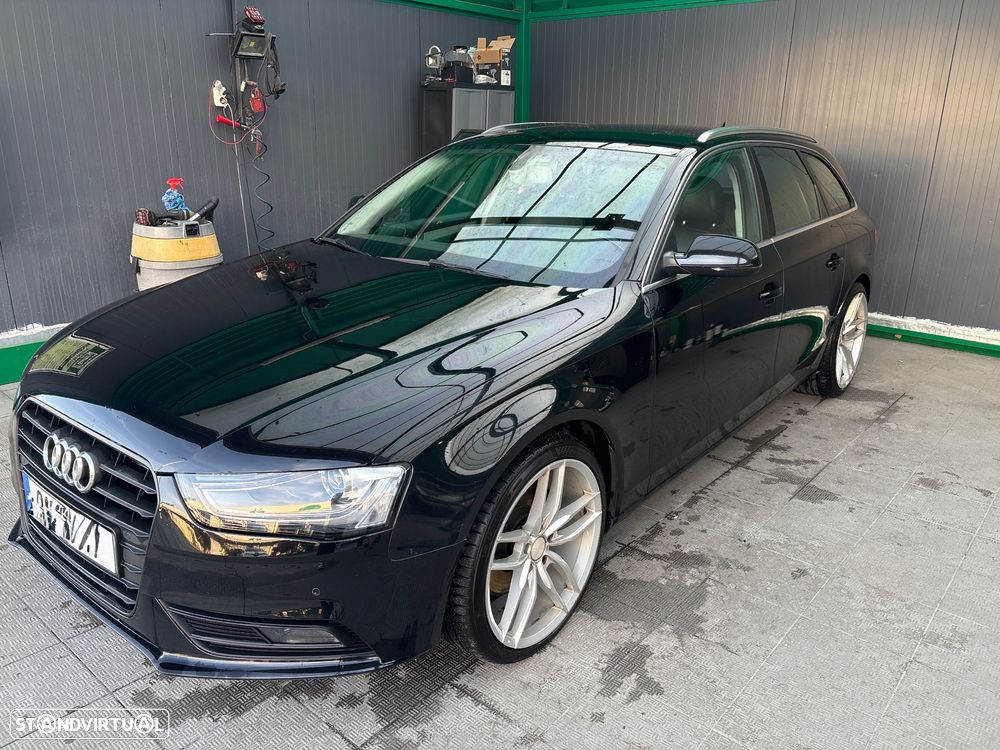 Audi A4 Avant - 1