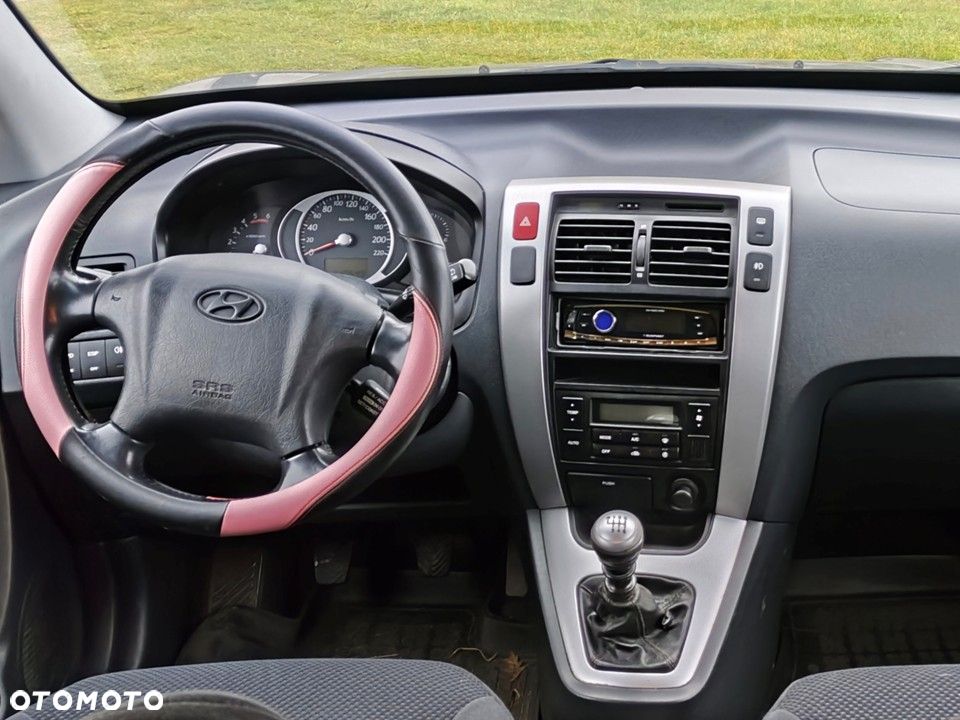 Hyundai Tucson 2.0 CRDi VGT 4WD GLS - 6