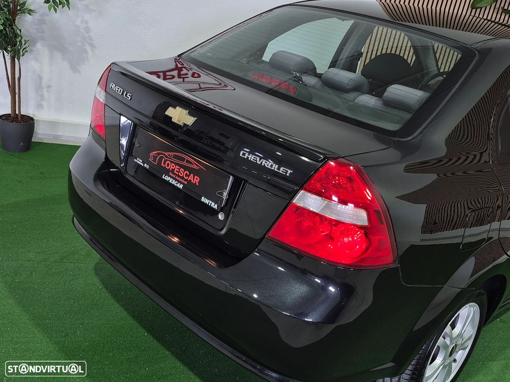 Chevrolet Aveo 1.2 LS - 6