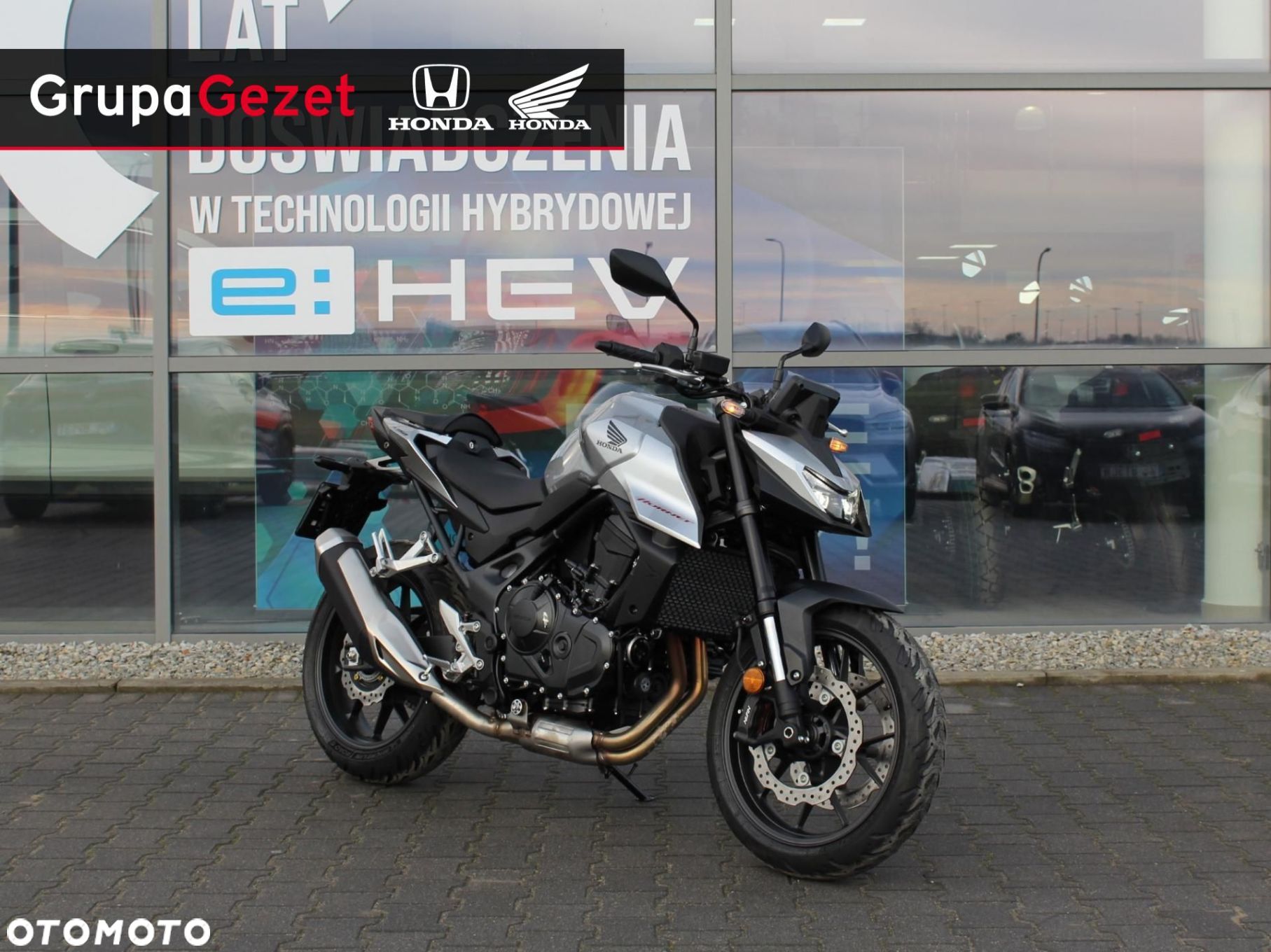 Honda CB - 1