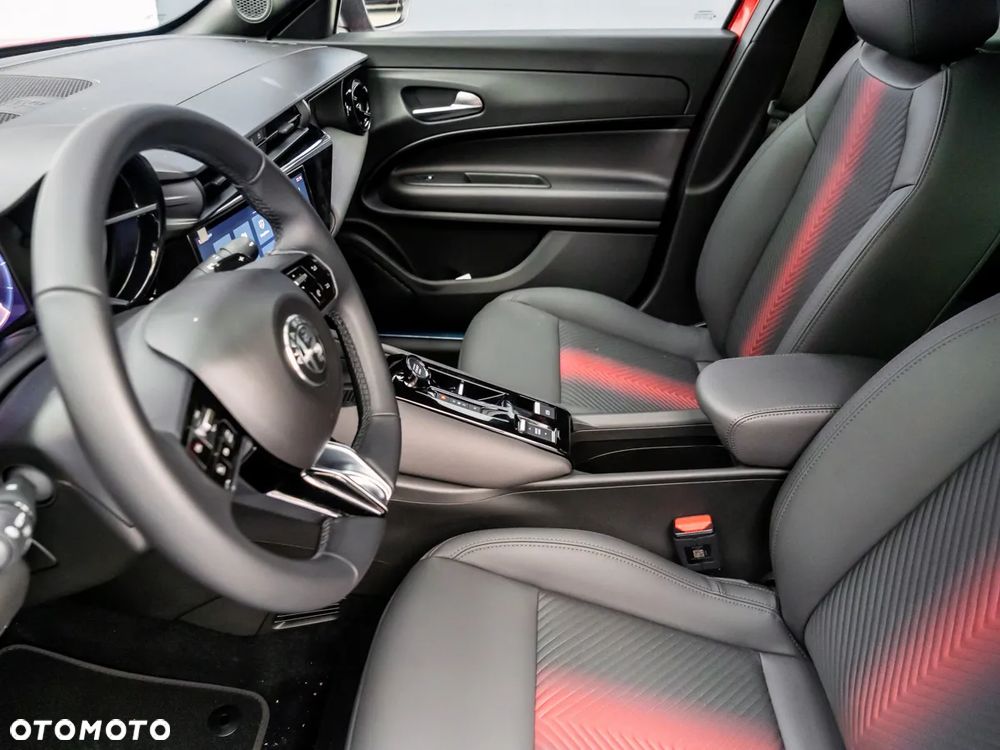 Alfa Romeo Junior 1.2 mHEV Ti eDCT - 32