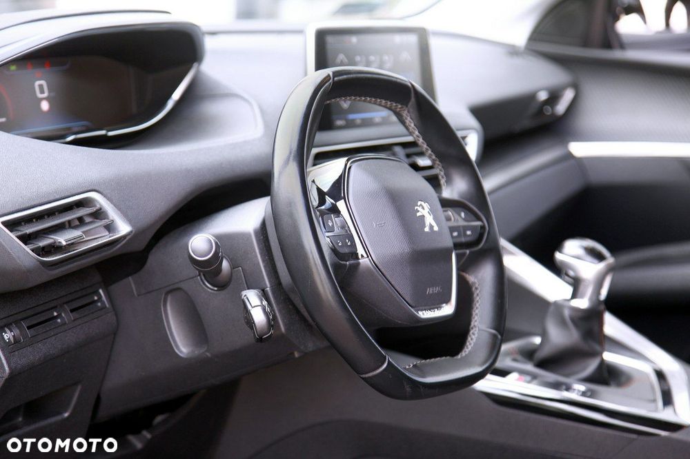Peugeot 3008 - 13