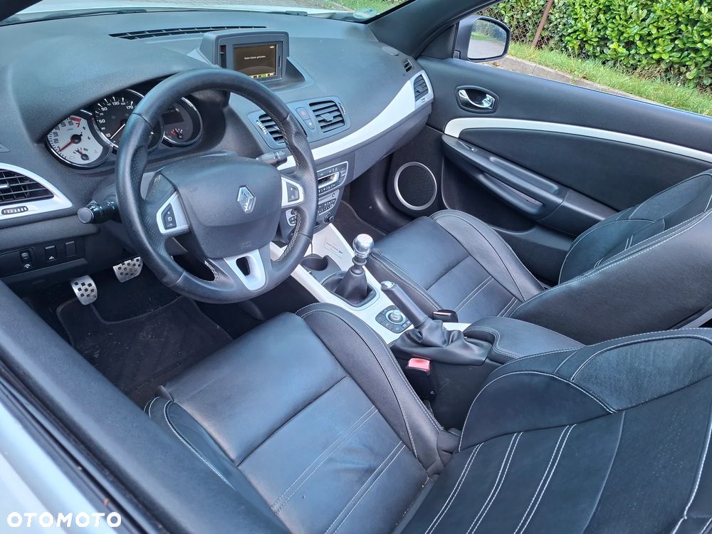 Renault Megane - 32