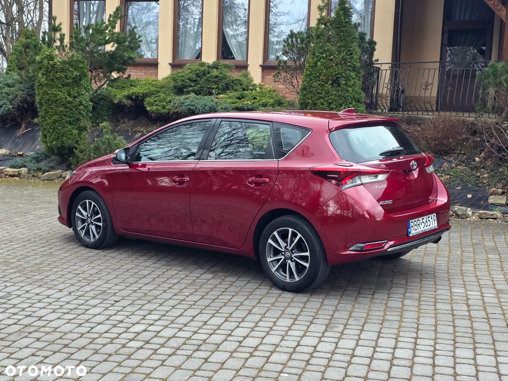 Toyota Auris 1.2 Turbo Comfort - 32