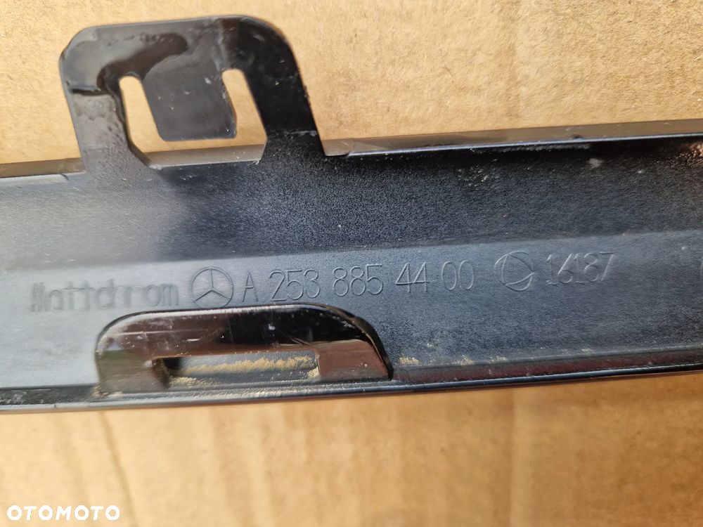 Mercedes GLC W253 listwa zderzaka przód przednia A2538854400 - 11