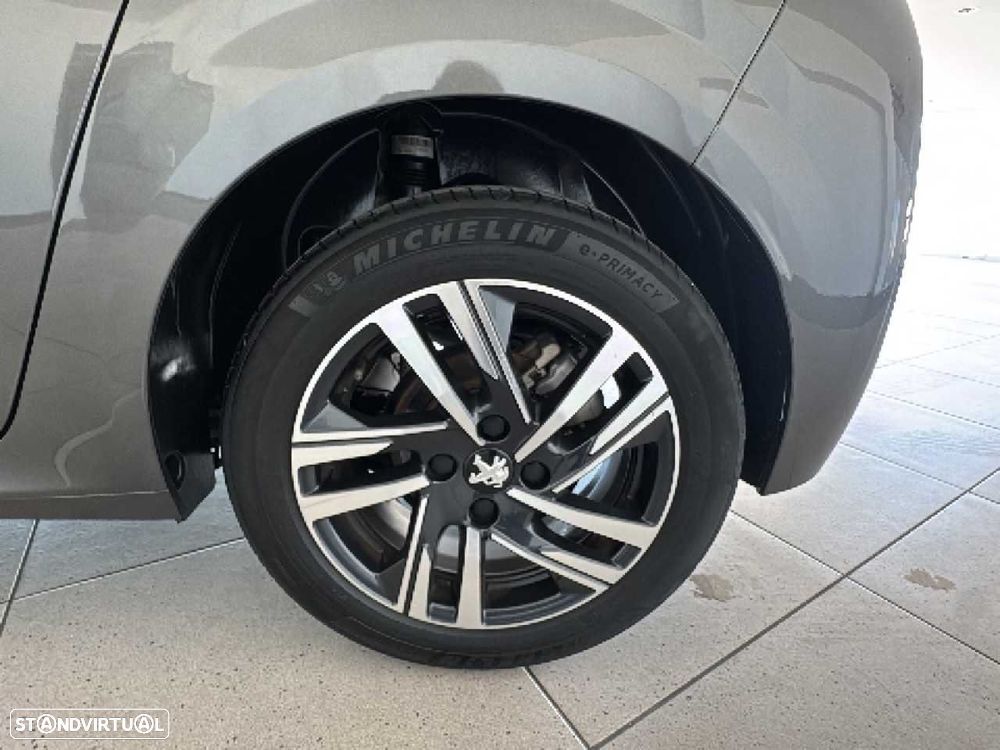 Peugeot 208 1.2 PureTech Allure Pack EAT8 - 11