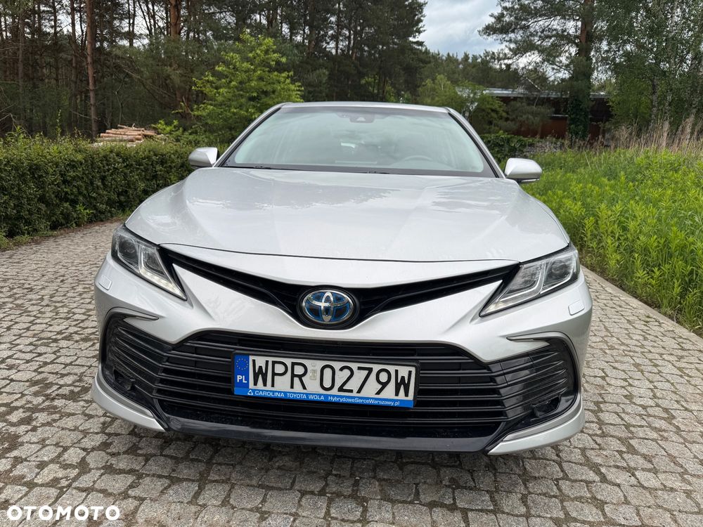 Toyota Camry 2.5 Hybrid Comfort CVT - 2