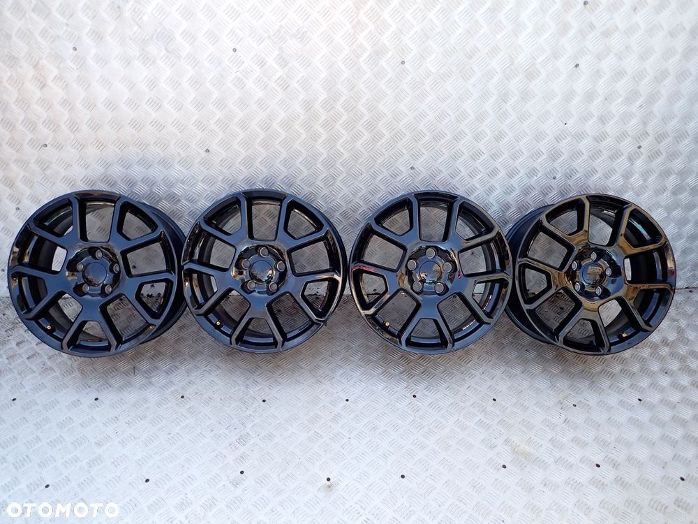 FELGI ALUMINIOWE JEEP 7JX17 ET 40 5X110 735713450 - 1