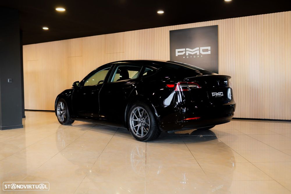 Tesla Model 3 Long-Range Dual Motor AWD - 3