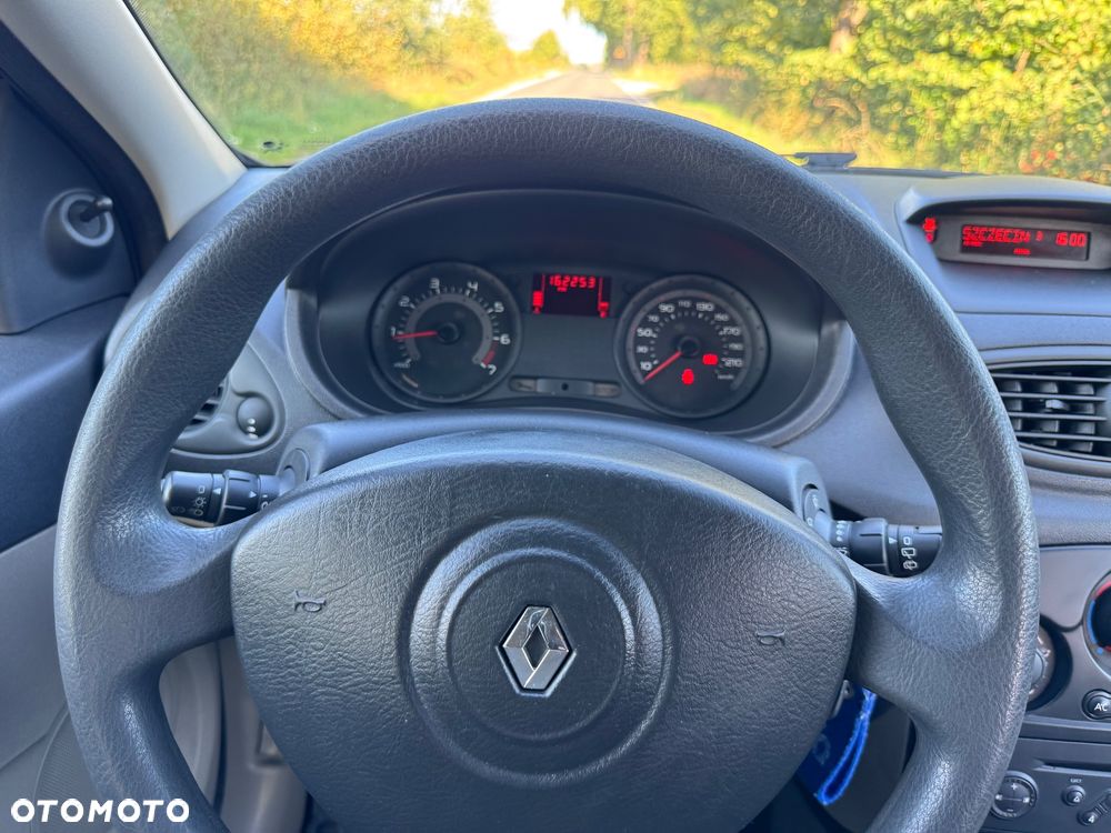 Renault Clio 1.2 16V Alize - 18