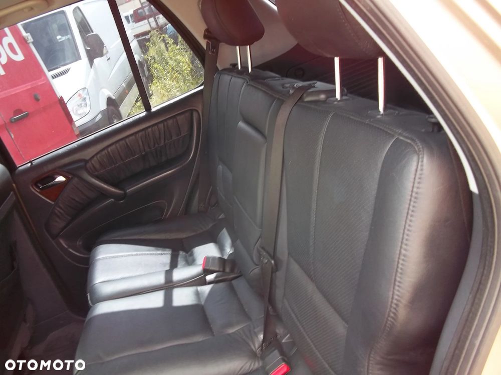 Mercedes-Benz ML - 2