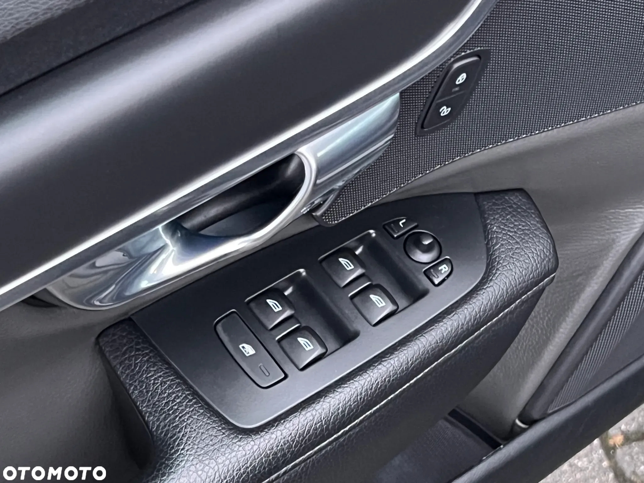 Volvo V90 - 24