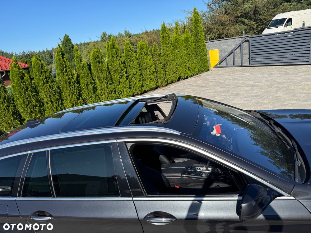 BMW Seria 5 530d xDrive - 4
