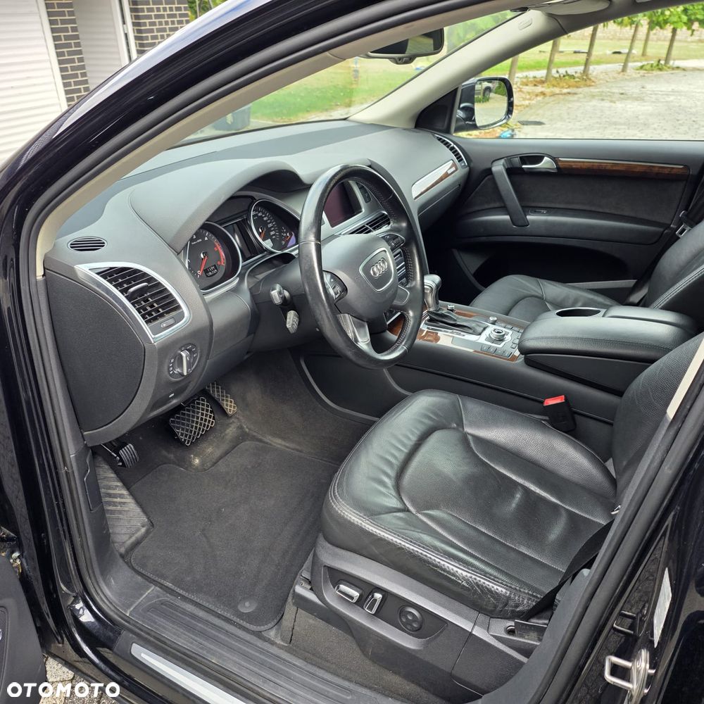 Audi Q7 - 9