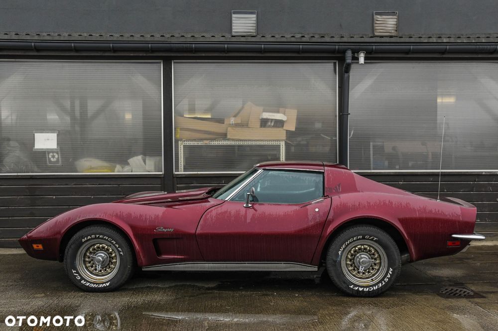 Chevrolet Corvette - 8