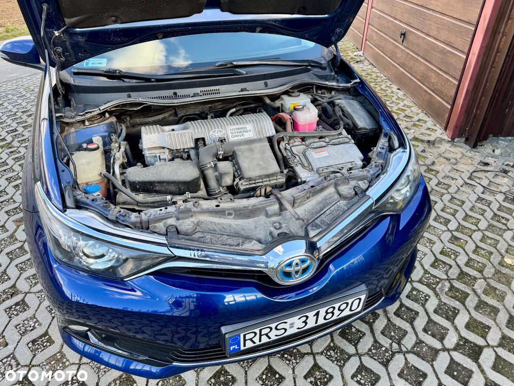 Toyota Auris Hybrid 135 Comfort - 23