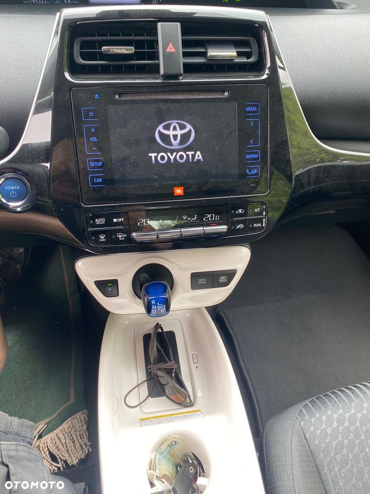 Toyota Prius Hybrid Comfort - 15
