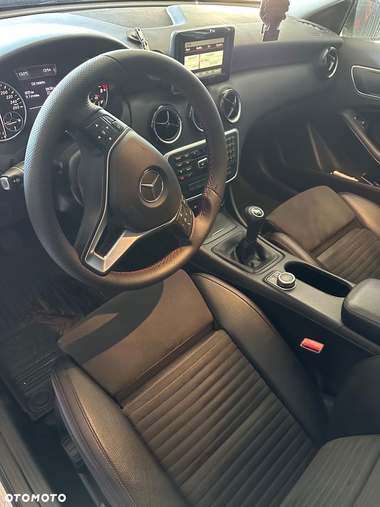 Mercedes-Benz Klasa A 180 (BlueEFFICIENCY) AMG Sport - 21