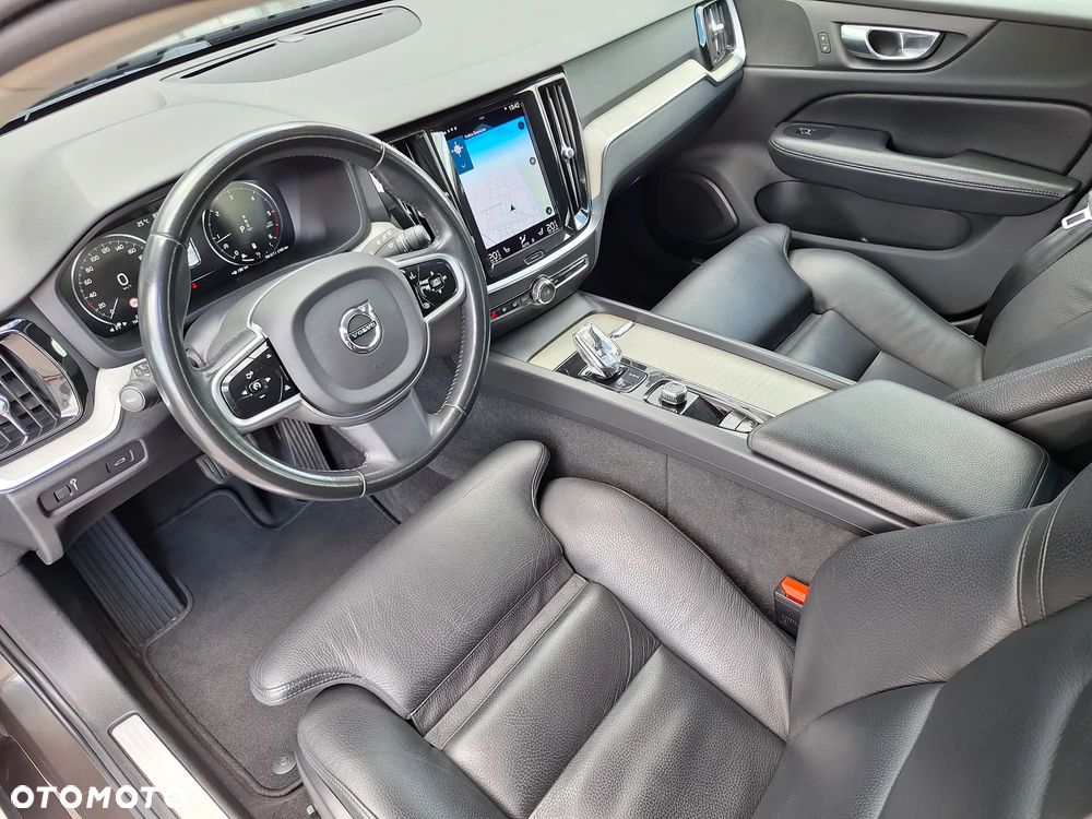 Volvo V60 B4 D Inscription - 14