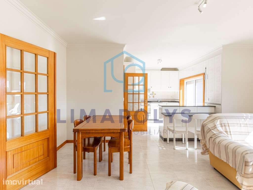 Apartamento T2 com garagem fechada - Grande imagem: 2/16