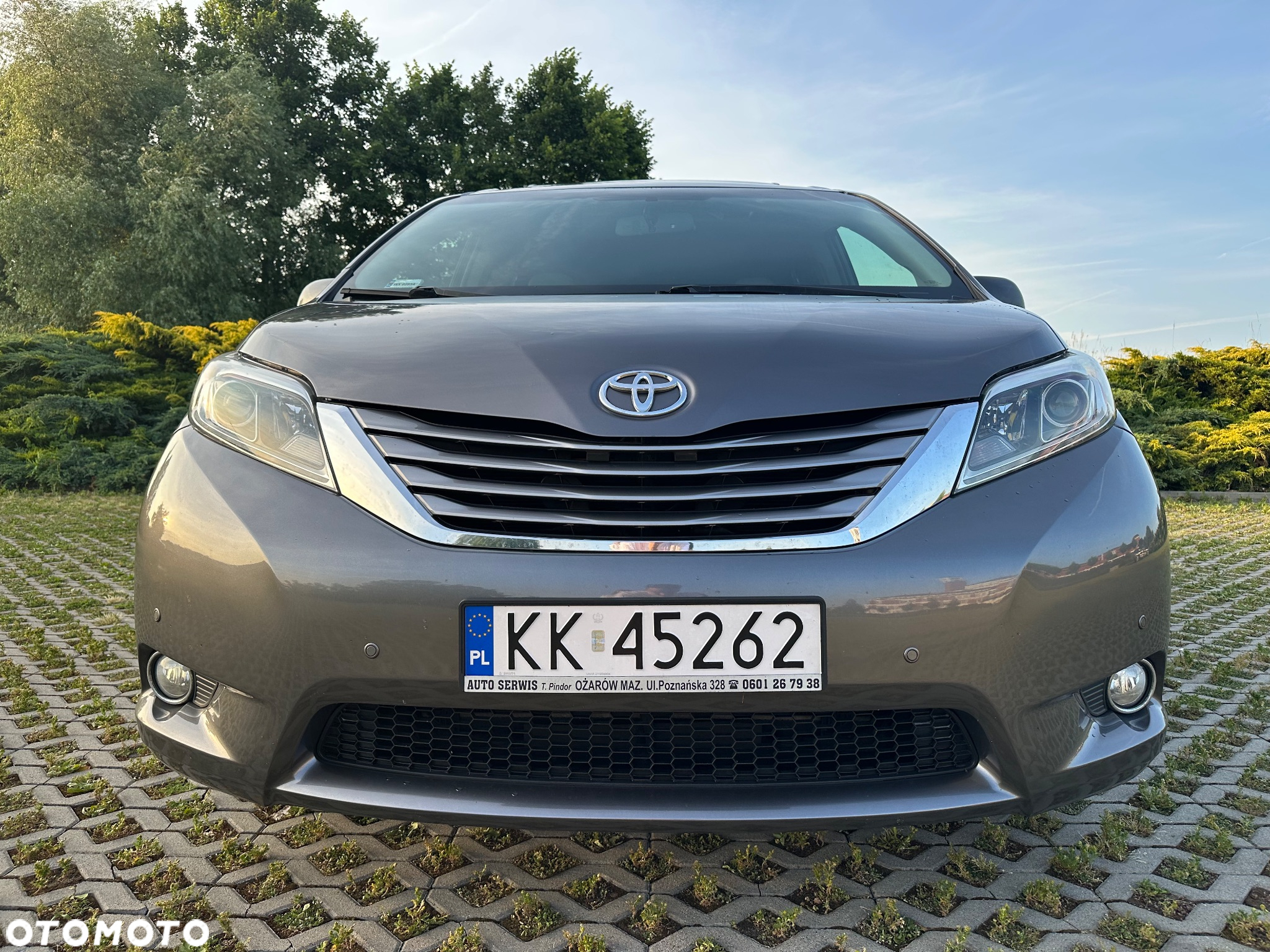 Toyota Sienna 3.5 V6 XLE AWD - 7