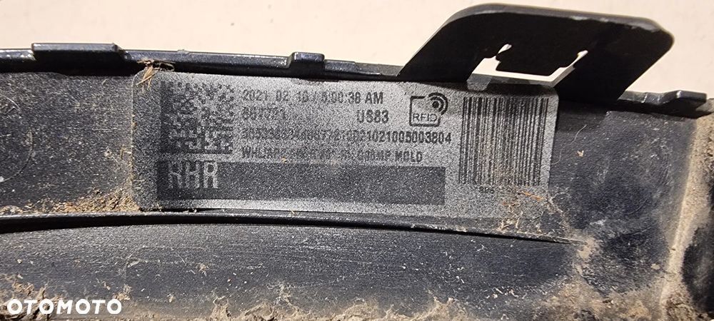Nakładka błotnika prawa tył BMW X5 G05 M-pakiet - 6