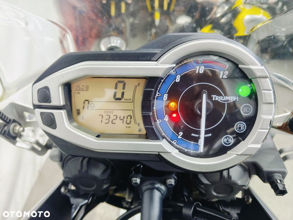Triumph Tiger - 15