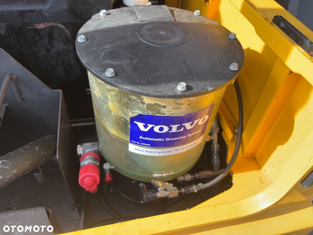 Volvo EC300EL - 20