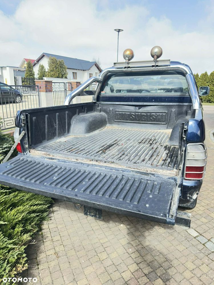 Mitsubishi L200 2.5 TD Intense - 5