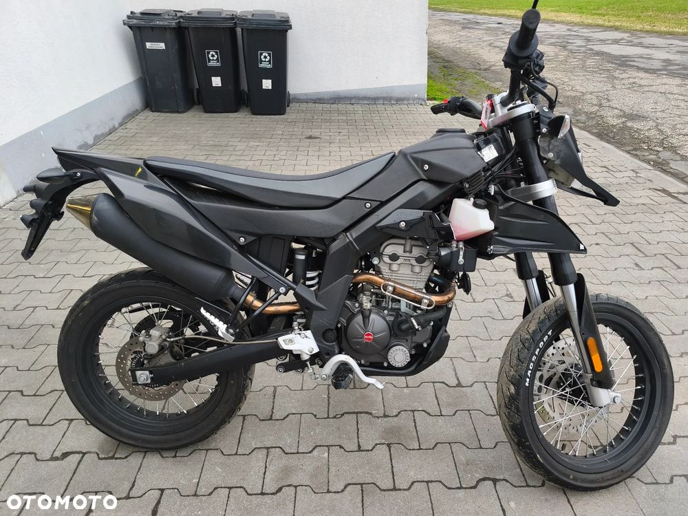 Aprilia SX - 4