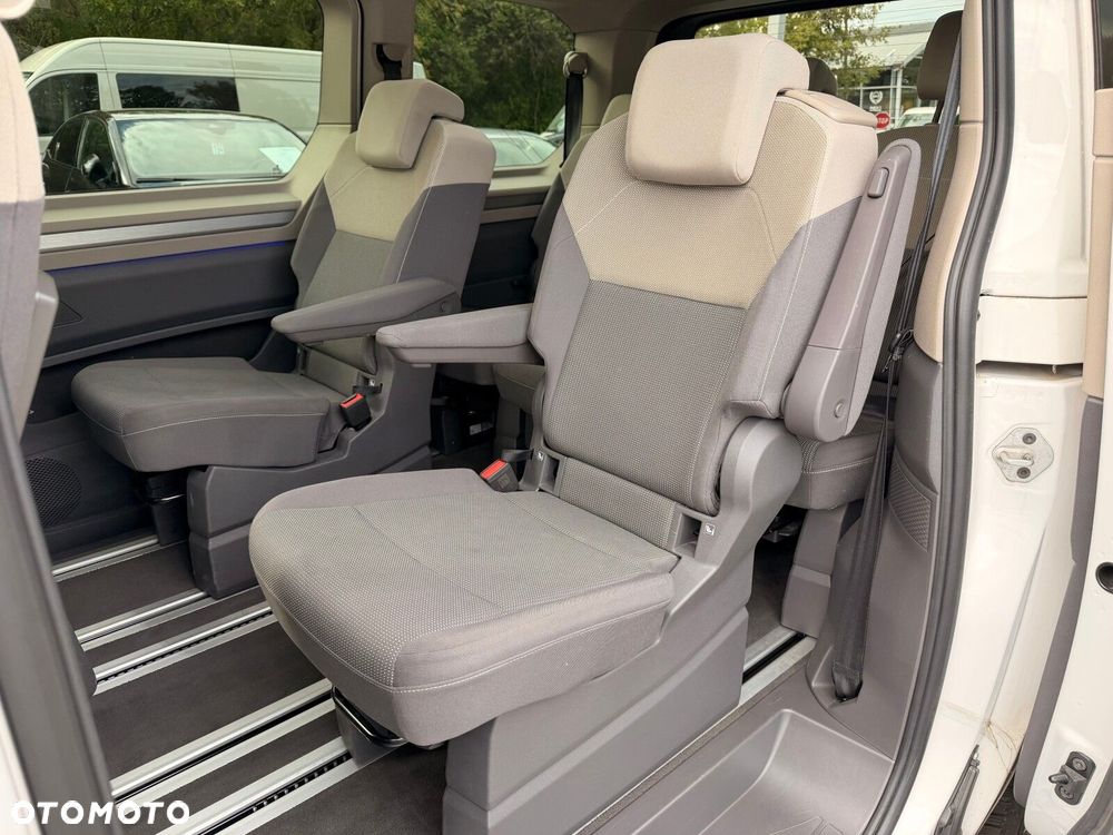 Volkswagen Multivan 2.0 TDI L1 Life DSG - 11