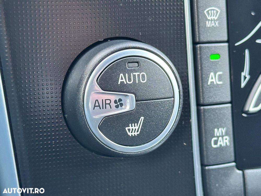 Volvo V40 D2 RDesign - 28