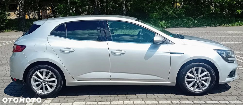 Renault Megane 1.5 dCi Energy Life EU6 - 9