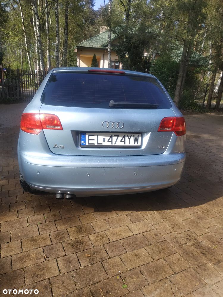 Audi A3 Sportback 1.9 TDI Attraction - 9