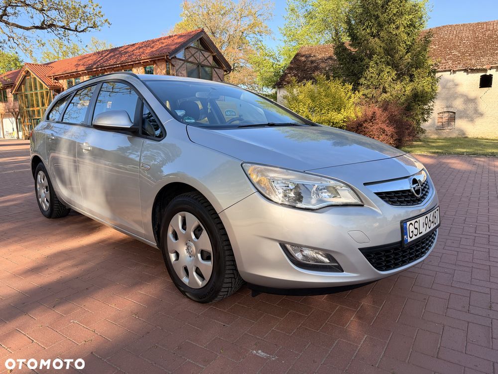 Opel Astra - 2