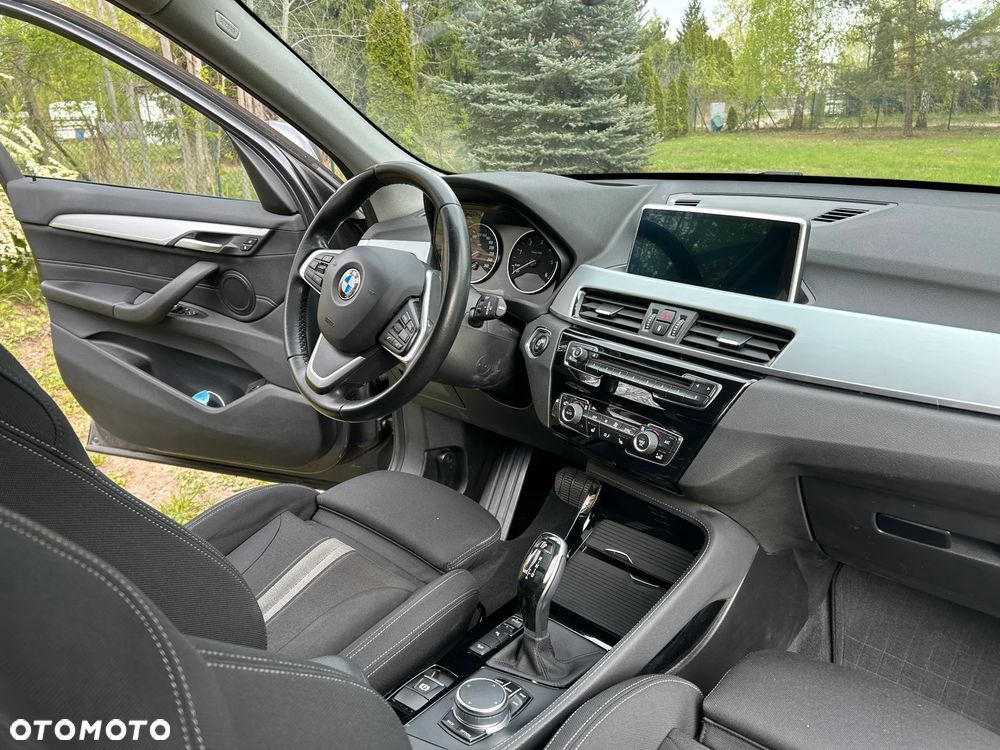 BMW X1 xDrive20d Sport Line sport - 11