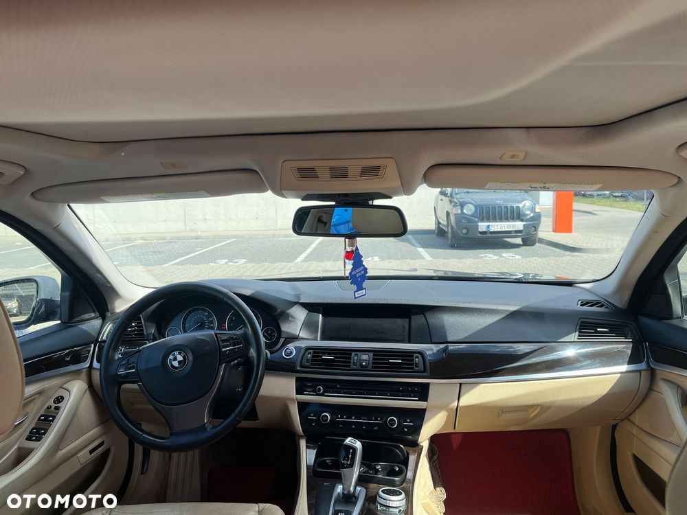 BMW Seria 5 535i - 17