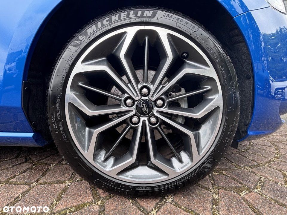 Ford Focus - 7