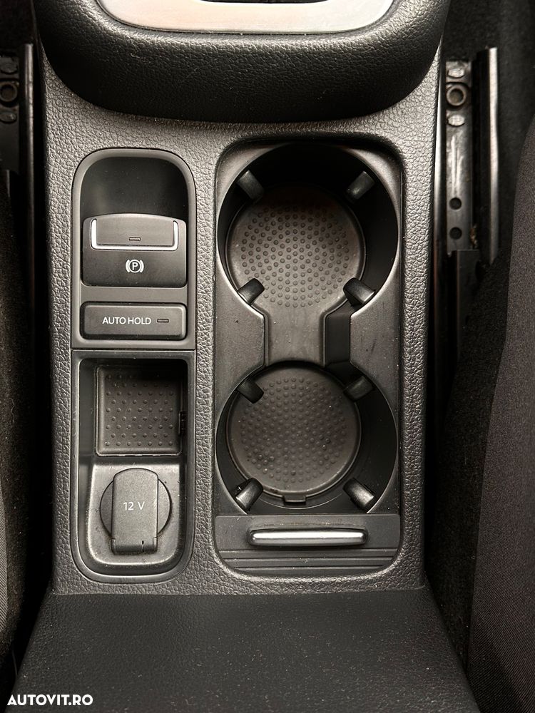 Volkswagen Sharan 2.0 TDI DSG (BlueMotion Technology) Comfortline - 19