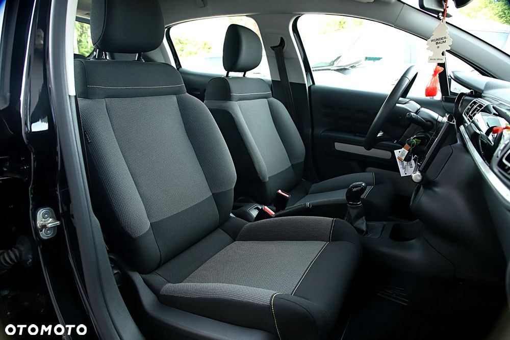 Citroën C3 1.2 PureTech Shine EAT6 - 22